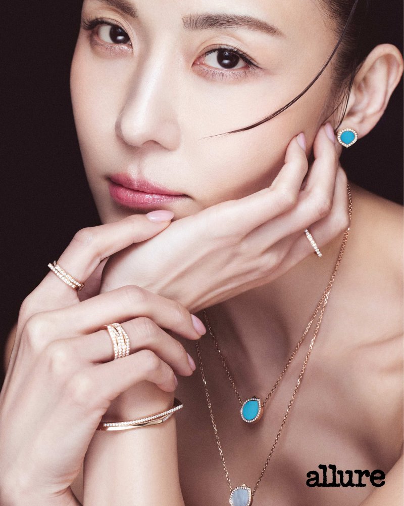 하지원, 시크한 블랙 룩…여신 아우라[화보]