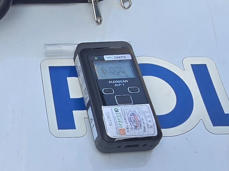 4일 서울 양천구 양강초등학교 앞에서 스쿨존 등굣길 음주운전 단속이 진행된 가운데 정밀 측정기에 혈중 알코올농도가 0%로 표시돼 있다. 사진=서지윤 기자