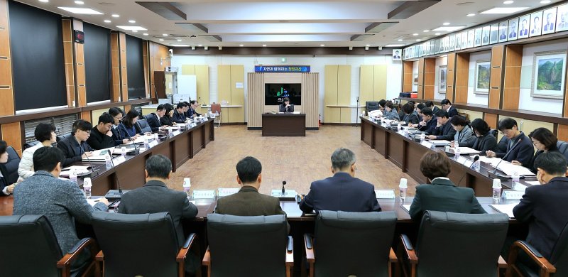 충북 괴산군이 4일 2027년 정부예산 확보 추진상황 보고회를 열고 있다.(괴산군 제공. 재판매 및 DB금지)