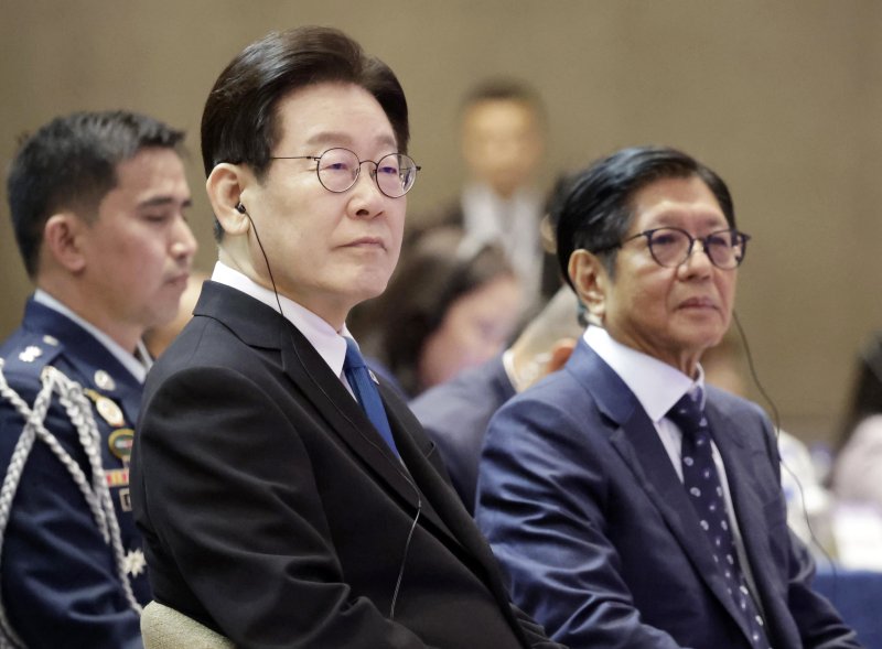 필리핀을 국빈 방문한 이재명 대통령이 4일(현지시간) 필리핀 마닐라 한 호텔에서 열린 한·필 비즈니스 포럼에 참석해 있다. 2026.3.4 ⓒ 뉴스1 허경 기자