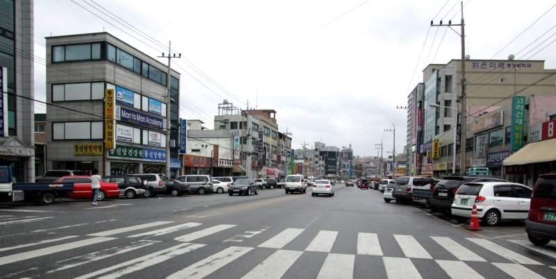 제천 도심 용두복개천 도로와 노상 주차장 *재판매 및 DB 금지