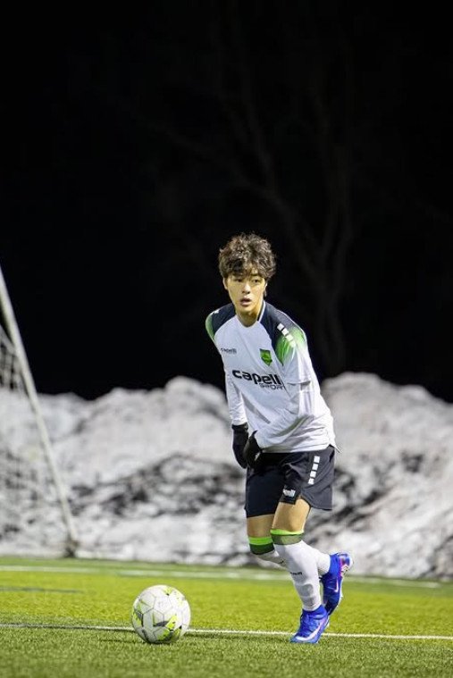 권상우♥손태영 아들, SNS 개설 후 관심 폭발…부모 닮은 아이돌 비주얼 [N샷]