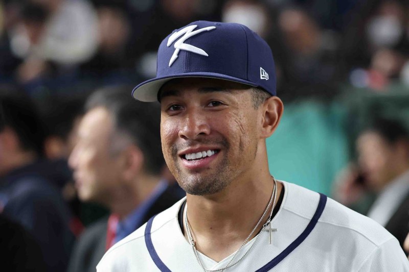 [도쿄=뉴시스] 권창회 기자 = 2026 월드베이스볼클래식(WBC) 개막을 하루 앞둔 4일 일본 도쿄돔에서 한국야구대표팀 저마이 존스가 인터뷰 하며 미소짓고 있다. 2026.03.04. kch0523@newsis.com