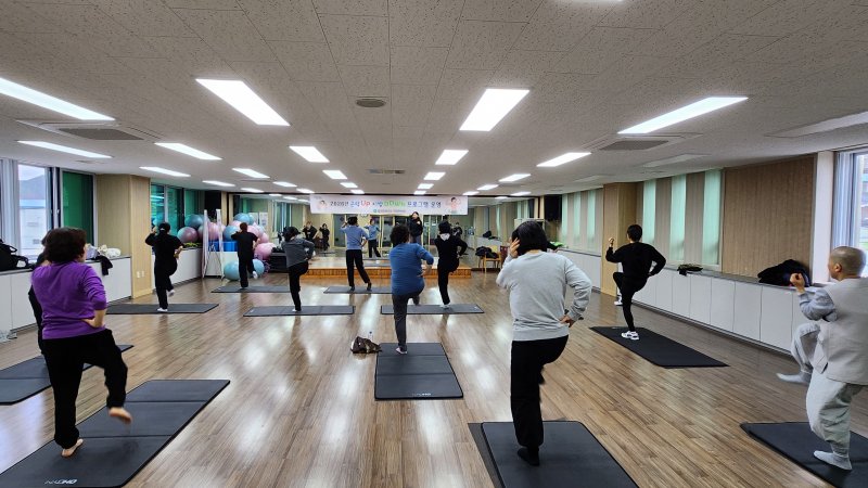 [합천=뉴시스] 합천군보건소, 중장년층 대상 근력UP! 지방DOWN! 1기 프로그램 운영 (사진=합천군 제공) 2026. 03. 04. photo@newsis.com *재판매 및 DB 금지