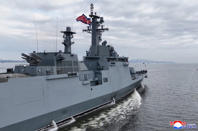 북한판 이지스함 최현호.