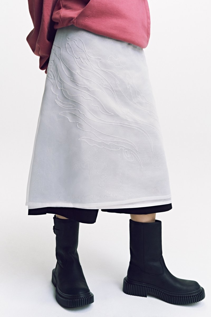 방탄소년단, '뮷즈'와 손잡고 한국 美 전한다…'아리랑' 팝업