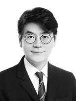 홍수용 논설위원