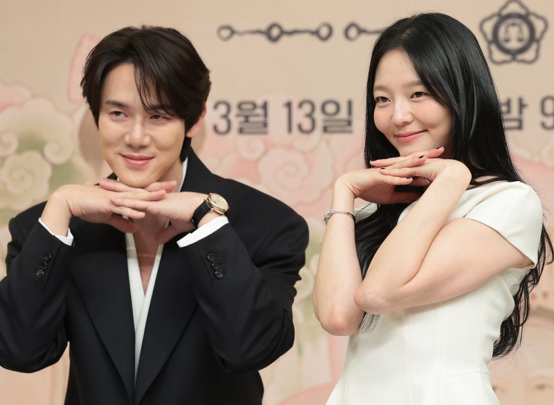 유연석 "배우로서 사활걸었다" 귀신 들린 '신이랑 법률사무소' 오픈(종합)