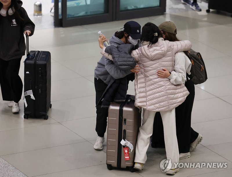 다행이야, 우리 다시 만나서 (출처=연합뉴스)