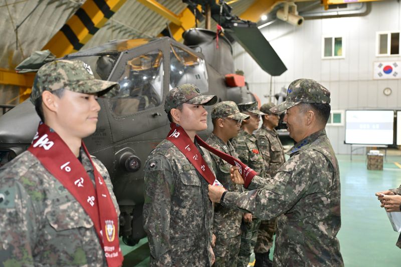 합참의장·연합사령관, 최전방 도서 전격 방문 "압도적 태세로 북 도발 의지 분쇄"