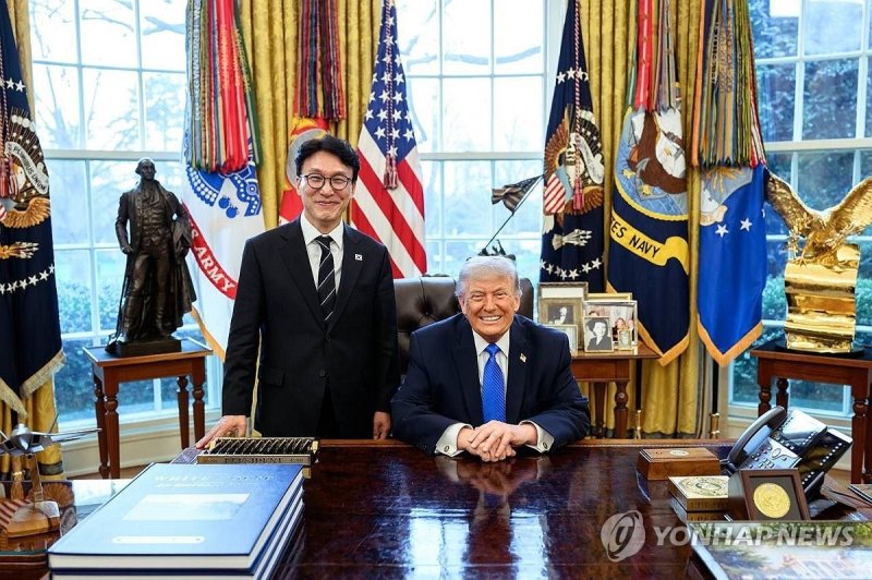 트럼프 대통령 만난 김민석 국무총리 (출처=연합뉴스)