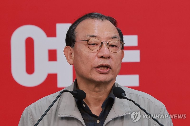 사퇴 선언한 국민의힘 이정현 공천관리위원장 (출처=연합뉴스)