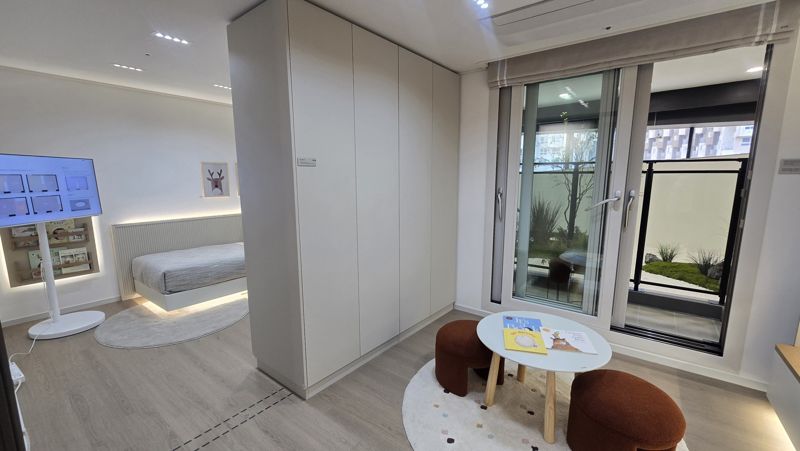 래미안 엘라비네 견본주택 내 마련된 넥스트 퍼니처의 모습. 사진=최아영 기자