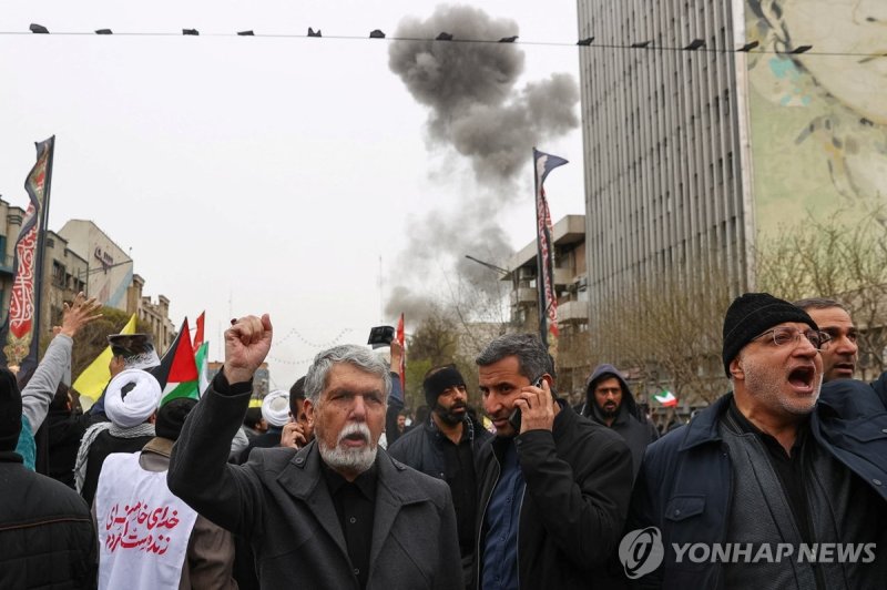 테헤란에서 열린 쿠드스의 날 집회에서 폭발 (출처=연합뉴스)