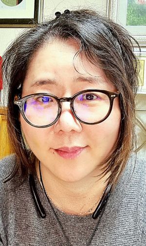 제14회 제주4·3평화문학상 시 부문 수상자 신유담 작가. 수상작 ‘현무암의 폐활량’은 제주4·3의 역사적 기억과 평화의 의미를 시적 언어로 풀어냈다는 평가를 받았다. /사진=제주4·3평화재단 제공