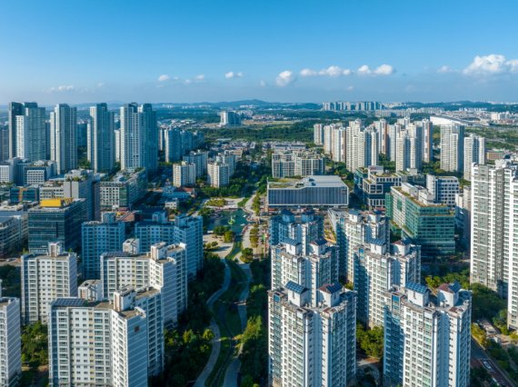 <청라국제도시 전경 이미지 (사진출처: 클립아트코리아) >