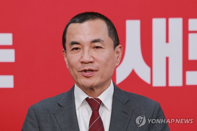 강원지사 도전하는 김진태 지사 (출처=연합뉴스)