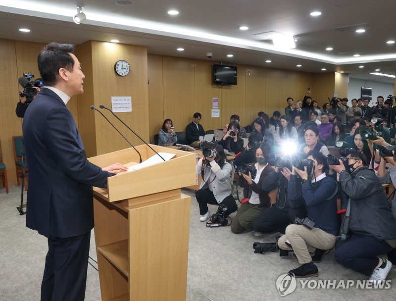 공천 신청 관련 입장 밝히는 오세훈 서울시장 (출처=연합뉴스)