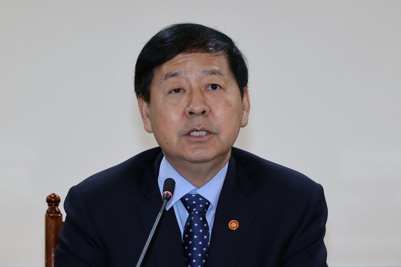 구윤철 경제부총리가 19일 오전 서울 중구 은행회관에서 열린 확대거시경제금융회의에서 모두발언을 하고 있다. 사진=서동일 기자