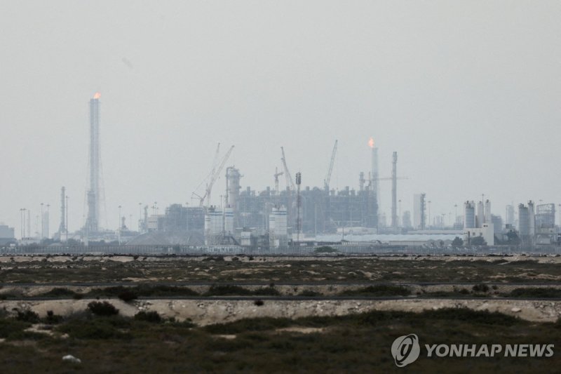 카타르 라스라판의 LNG 생산 시설 (출처=연합뉴스)