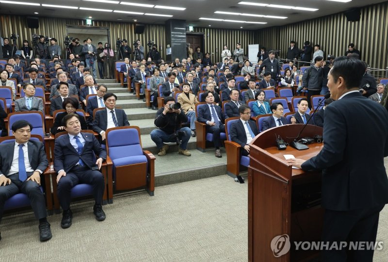 발언하는 정청래 대표 (출처=연합뉴스)