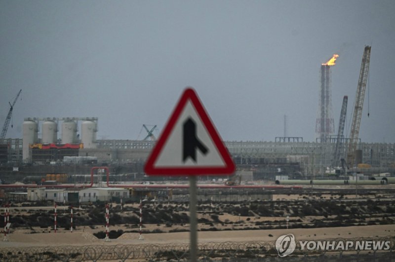 지난 2일 카타르 라스라판 산업단지 내 카타르 에너지 가동시설의 모습 (출처=연합뉴스)