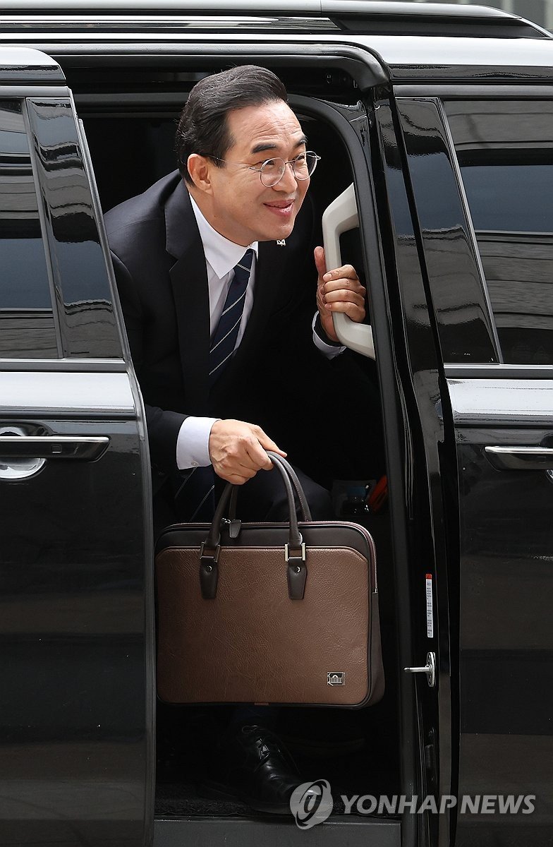 출근하는 박홍근 후보자 (출처=연합뉴스)