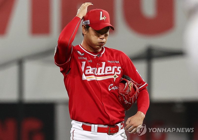 “칼 대고 눈 뜨자마자…” 나고야 병실서 날아온 180승 에이스의 뭉클한 첫마디