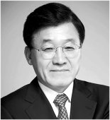 정만기 한국산업연합포럼 회장