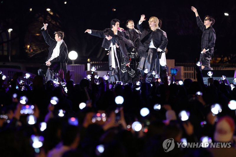 방탄소년단, 넷플릭스 강타…'BTS 컴백 라이브: 아리랑' 77개국 1위. 연합뉴스