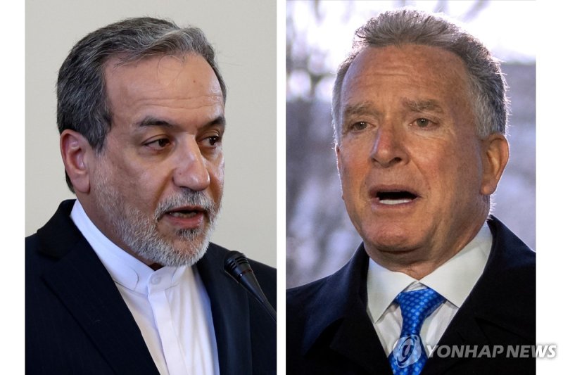 압바스 아라그치 이란 외무부 장관(왼쪽)과 도널드 트럼프 미국 대통령의 중동 특사 스티브 윗코프 (출처=연합뉴스)