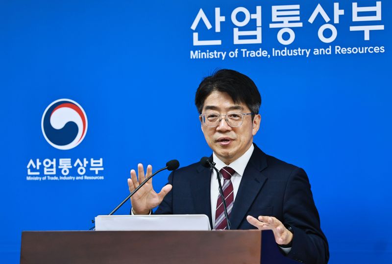 납사 수급 관리 착수… “매점매석 금지·수출 제한 준비”