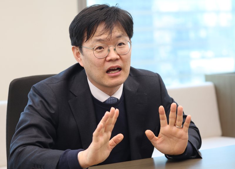 강동필 법무법인 바른 변호사가 20일 서울 강남구 사무실에서 뉴스1과 인터뷰를 하고 있다. ⓒ 뉴스1 김명섭 기자