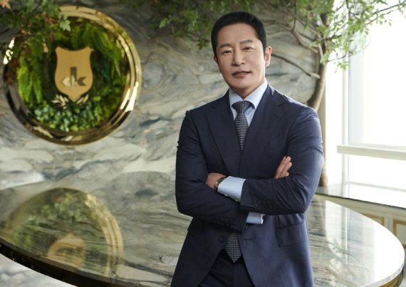 <김정모 DK아시아 회장 / DK아시아>