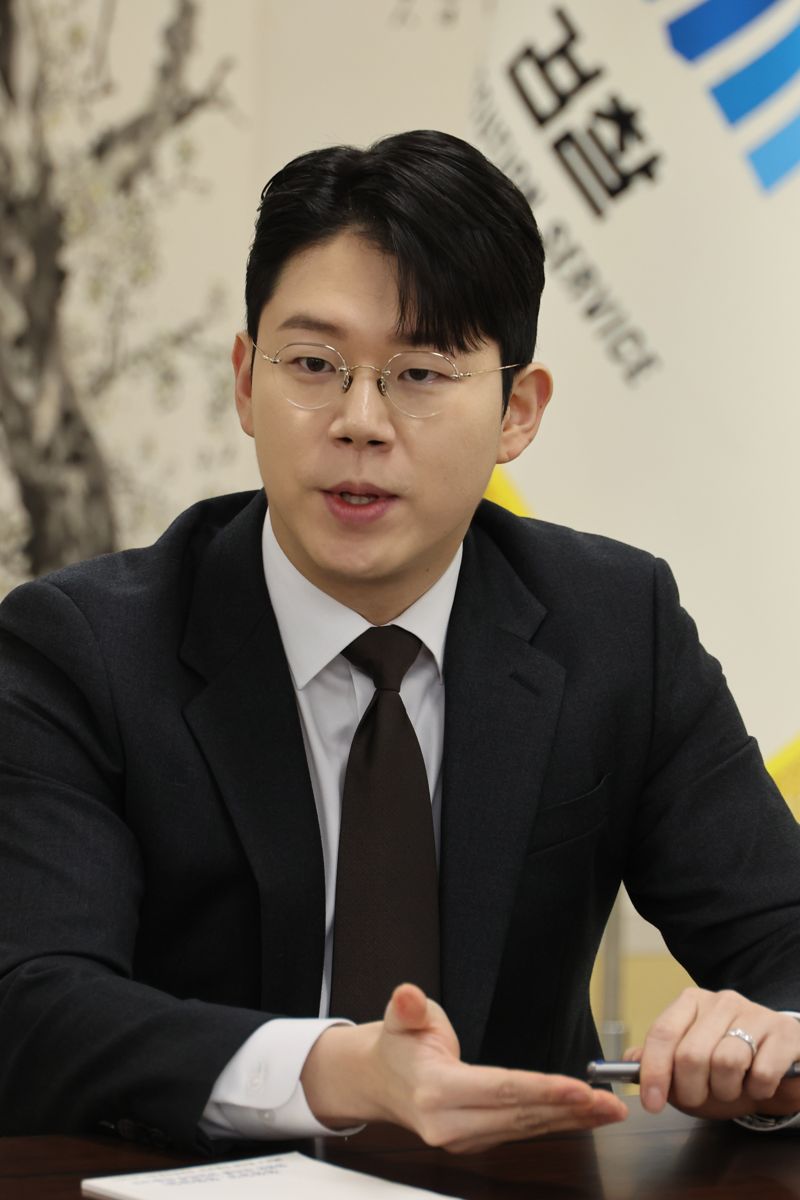 박달재 수원지검 안산지청 검사가 지난 16일 파이낸셜뉴스와의 인터뷰를 진행하고 있다.사진=서동일 기자.