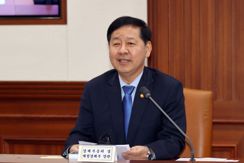 민생물가 특별관리 관계장관TF가 26일 오후 서울 종로구 정부서울청사에서 열려 구윤철 부총리 겸 재정경제부 장관이 발언하고 있다. 사진=서동일 기자