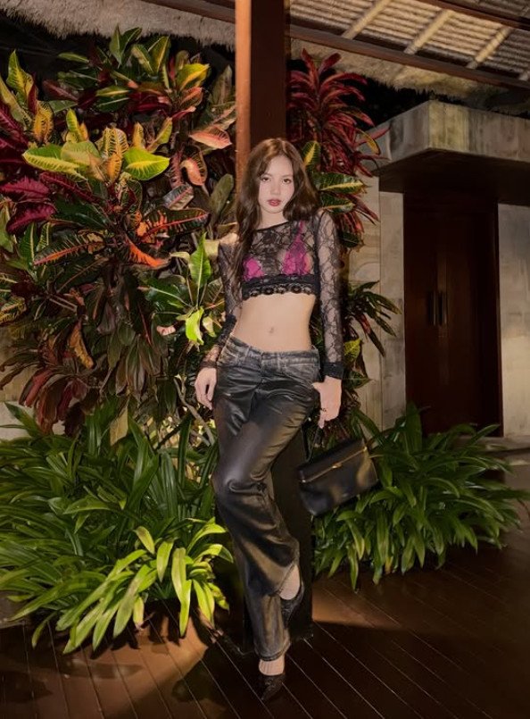 리사 인스타그램