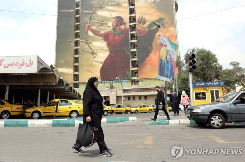 이란 뽐내던 첨단무기 실종…주변국 '아직 아끼고 있나' 촉각 (출처=연합뉴스)