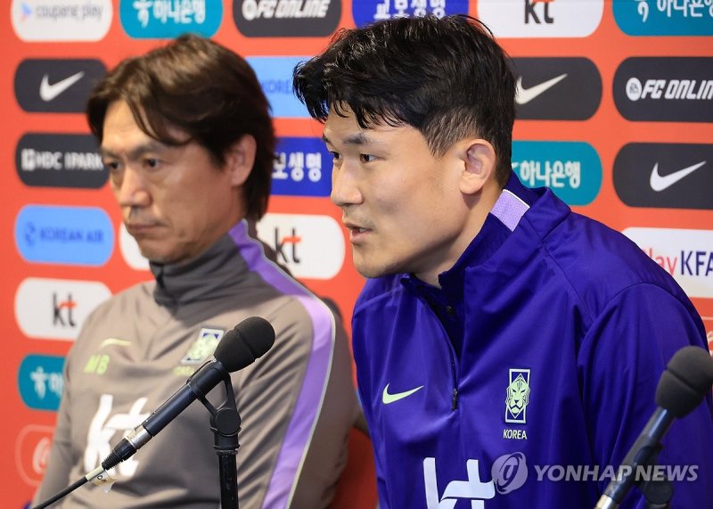 질문에 답하는 김민재 (출처=연합뉴스)