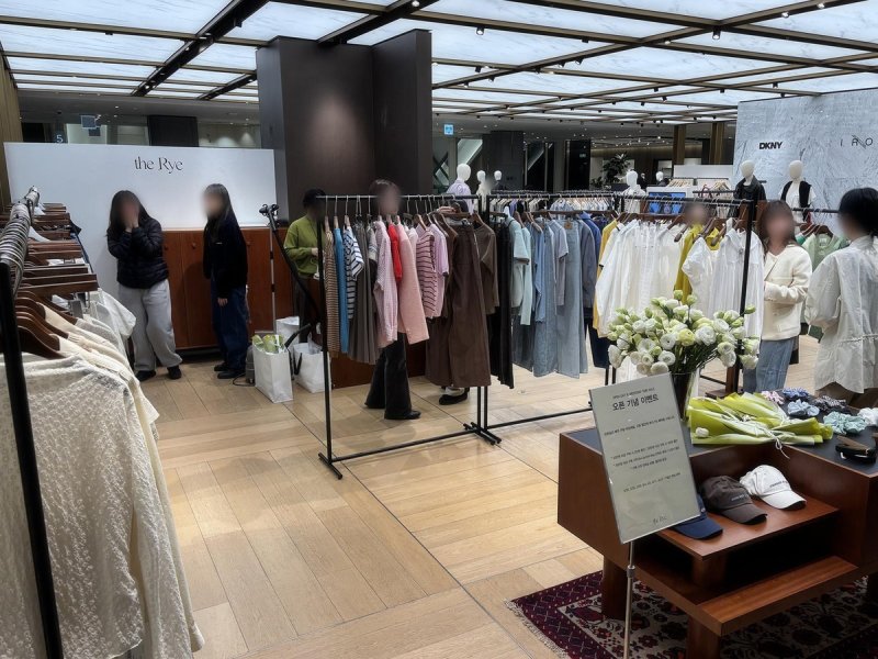 신세계백화점, 더 라이 팝업스토어 (출처=연합뉴스)