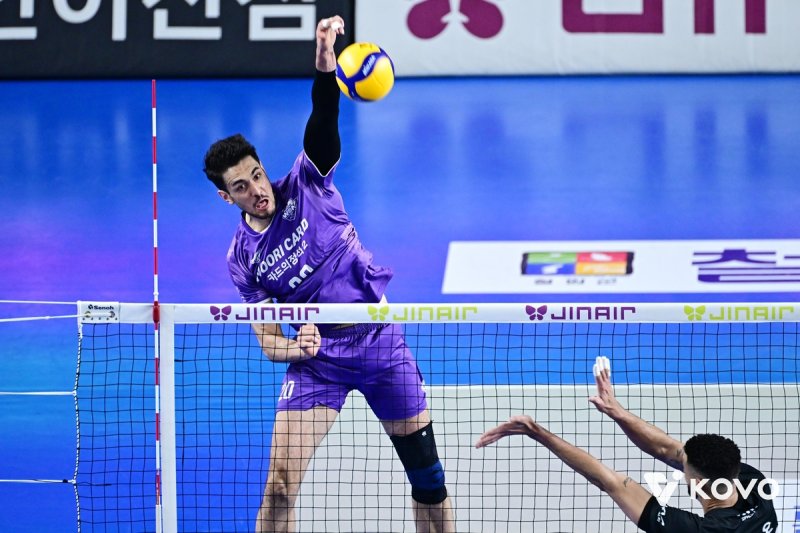 41-39 혈투 끝의 작별… 박철우와 우리카드가 쓴 ‘미친 봄’은 패배가 아닌 훈장이다