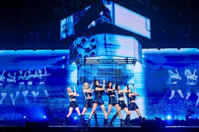 엔믹스, 첫 월드투어 亞 개최 지역 발표…국내외 17개 도시 19회 공연