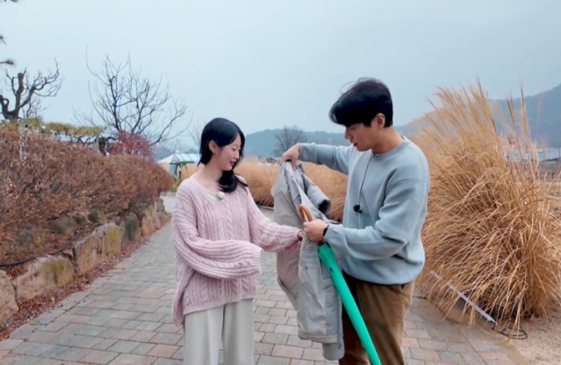 '나솔사계' 25기 영자 인기에…'채식' 24기 순자 "아무도 날안찾네" 한숨