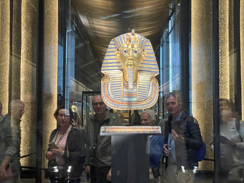 '투탕카멘의 황금 마스크'는 지난해 11월 정식 개관한 이집트대박물관의 상징적 유물이다. /사진=서윤경 기자