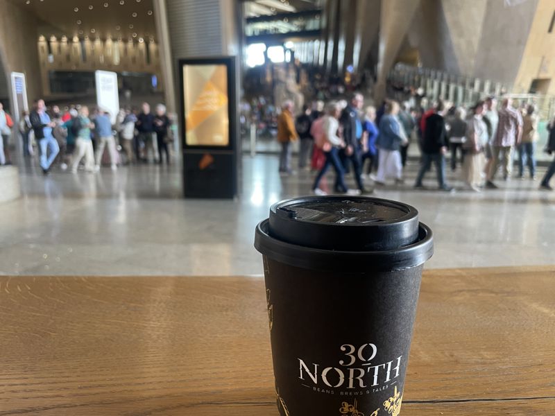 지난해 11월 정식 개관한 이집트대박물관에 문을 연 이집트 커피 브랜드 30노스. /사진=서윤경 기자