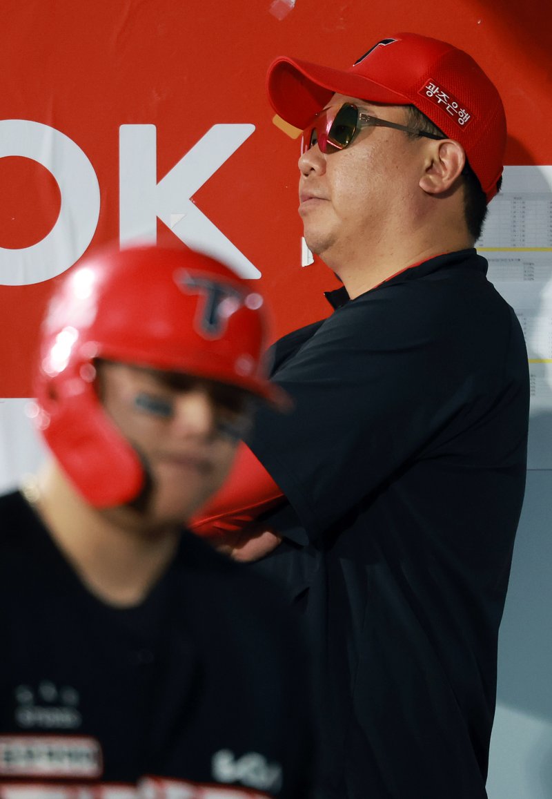 "정해영, 문학에서 약한 것 알고 있었다" 오태곤의 뼈아픈 한마디... 이범호 감독, 더욱 머리가 아파졌다