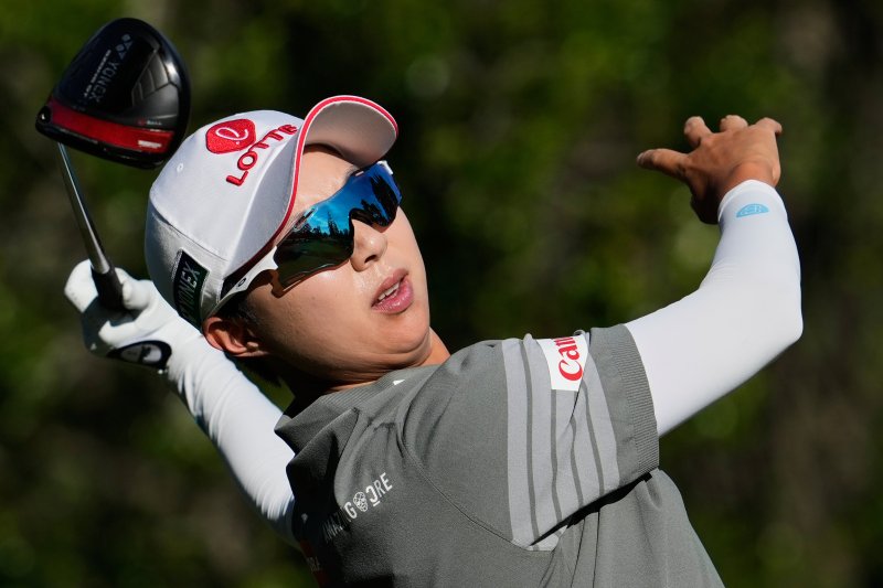 "와! 54홀 최저타 신기록이라니"... '4타차 단독 선두' 김효주, LPGA 2주 연속 우승 순항