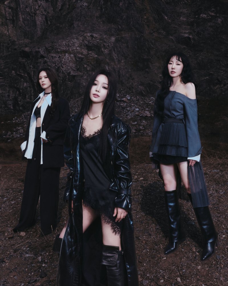 "상처가 우릴 설명하지 않게"…'해체 15년만 돌아온' 씨야, 비로소 단단한 나무