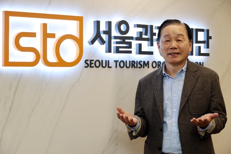 길기연 서울관광재단 대표는 지난 25일 인터뷰에서 '서울빛초롱축제'가 겨울을 대표하는 관광 콘텐츠로 자리 잡았다고 설명했다. 사진=서동일 기자