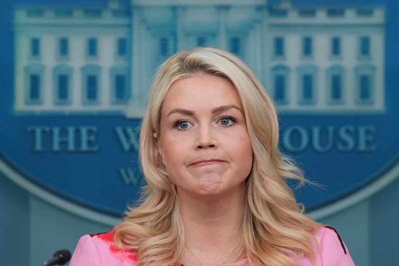 미국 백악관의 캐롤라인 레빗 대변인이 30일(현지시간) 미국 워싱턴DC 백악관에서 정례 브리핑을 하고 있다.AP연합뉴스